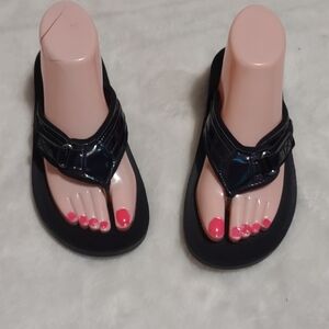 Sandal shoes for women size 7.5